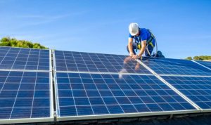 Installation et mise en production des panneaux solaires photovoltaïques à Eaunes
